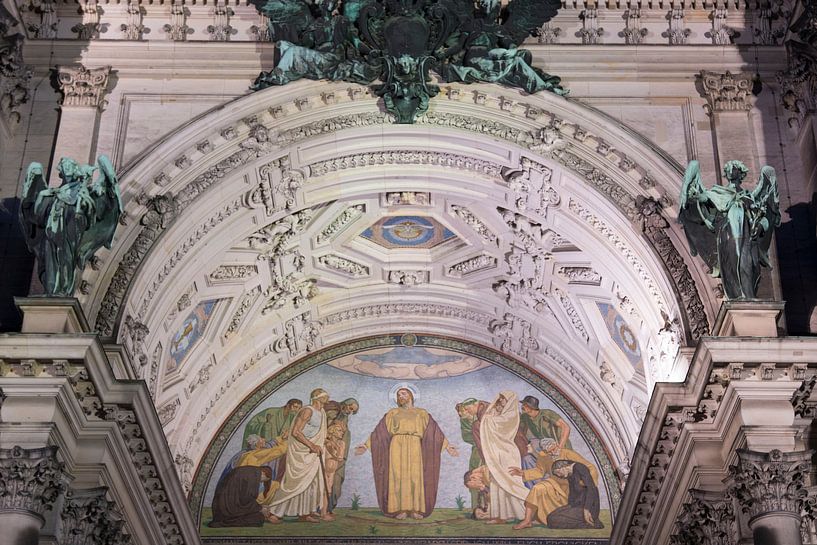 Hoofdingang Dom van Berlijn van Peter Bartelings