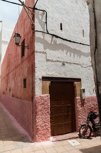 Straathoek in de Medina, Rabat