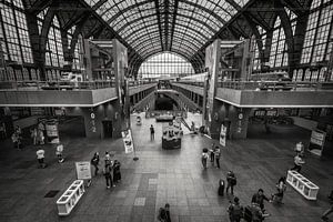Station Antwerpen van Rob Boon