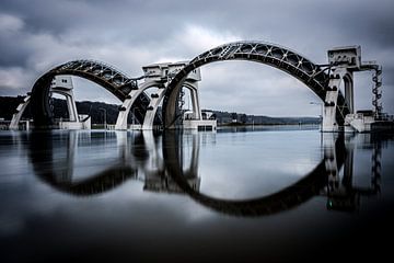 Le barrage de Driel en haute mer sur Eddy Westdijk