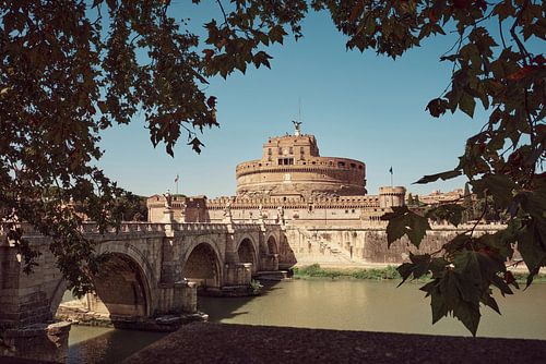 Le château Saint-Ange à Rome sur Tom Bennink