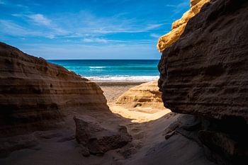 Roches de grès sur la côte de Fuerteventura
