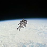 Eerste vlucht met jetpack, 1984
