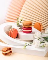 Leckere Macarons mit Blumen