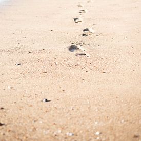Schritte am Strand von Christel Verschuren