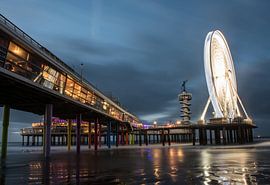 Der Pier in Scheveningen #3 von Herwin Wielink