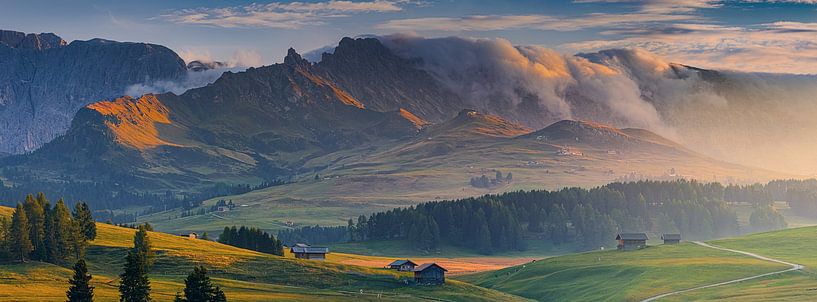 Sonnenuntergang auf der Seiseralm von Henk Meijer Photography