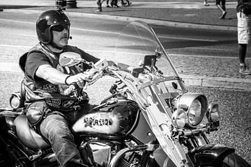 Motorrijder (Biker) zwart/ wit van GerART Photography & Designs