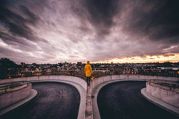 Dramatische zonsondergang Amsterdam! van Peter Haastrecht, van