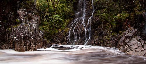 Waterval in Glencoe, Schotland