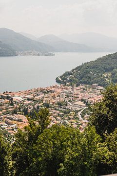 Italienische Ansicht Lago Maggiore Cannobio von W Machiels
