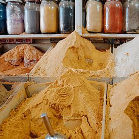 Spices at the Semmarine market in Marrakech by sonja koning