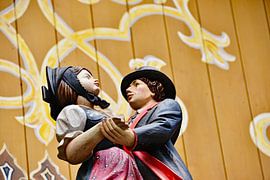 Schwarzwaldpaar aus Holz von Ingo Laue