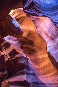 Orange und violetten Reflexen im Antelope Canyon