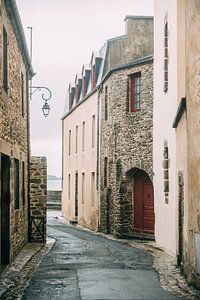 Straat in Saint Malo van Patrycja Polechonska
