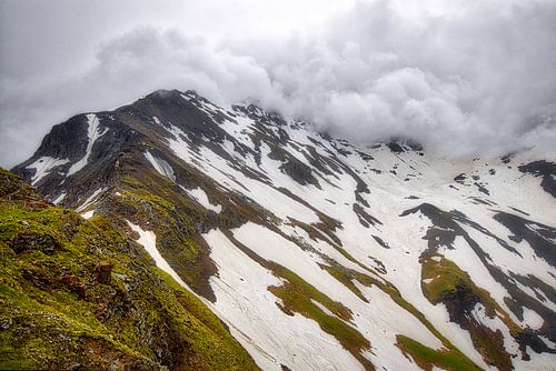 Mountains in the snow and clouds | Alps