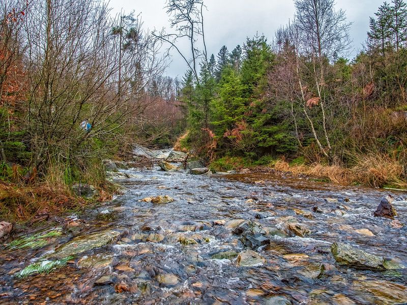 Endlessly Flowing River Bayehon by Nature Life Ambience