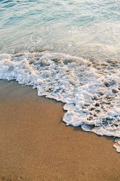 Middellandse Zee golven | Italië | Oceaan| Strand | Blauw water |