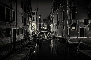 Venice @ night by Rob Boon