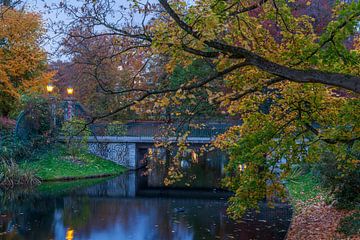Herbst, Brücke, Bremer Wallanlagen, Bremen, Abend, Dämmerung, Park
