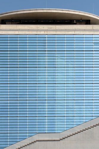 BERLIJN Glazen gevel van de regeringswijk - boven