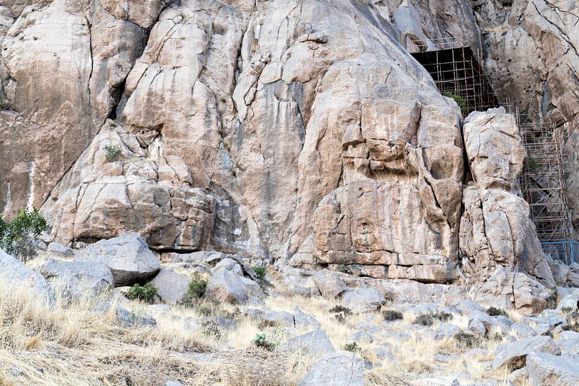 Iran: Behistun Inscription (Kermanshah) van Maarten Verhees