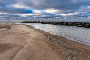Strand an der Küste der Ostsee in Ahrenshoop auf dem Fischland-