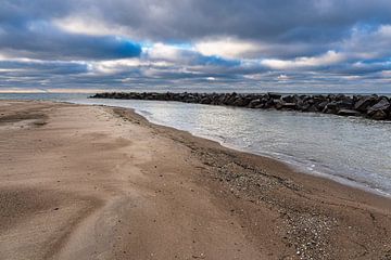 Strand an der Küste der Ostsee in Ahrenshoop auf dem Fischland- von Rico Ködder