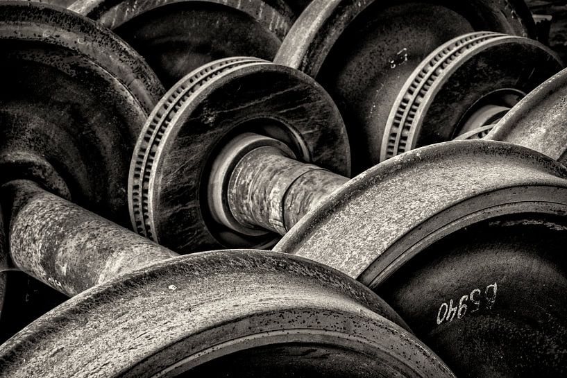 Wheel of Fortune by Roel Boom