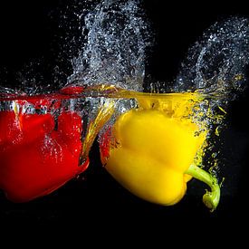 Splashing paprika's! van Truus Nijland