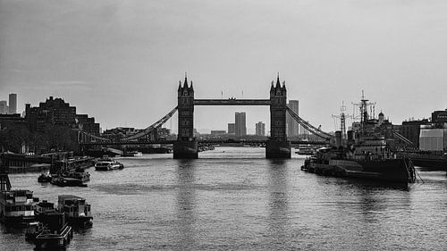 Stille über dem Wasser von Rene van Dam