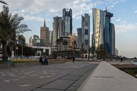 Doha corniche uitzicht bij daglicht