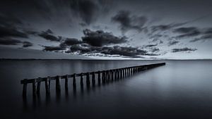 Brise-lames dans l'IJsselmeer pres de Hindeloopen
