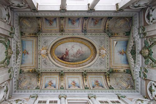 Old bath ceiling in Belgium