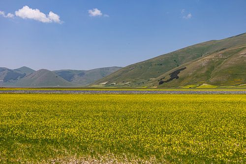 Nationaal Park Monti Sibillini (Apennijnen) in Italië (1)