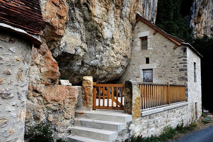 Natural Architecture at Brengues by Frank Photos