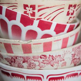 Bols français anciens Rouge et blanc sur Marie-Thérèse Kierkels