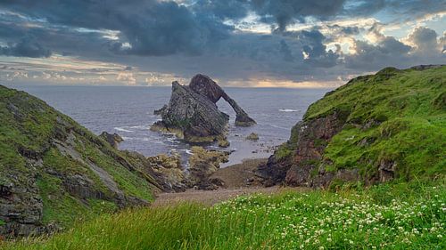 Bow Fiddle Rock - rotsboog in Schotland