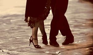 Tango 2000