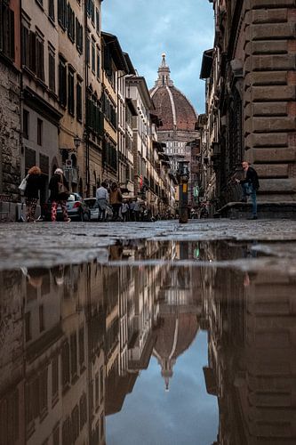 The Duomo in reflection | a trip through Italy