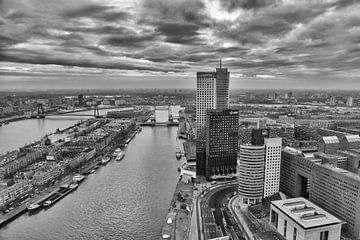 Rotterdam vanaf 42ste verdieping van Rob van der Teen
