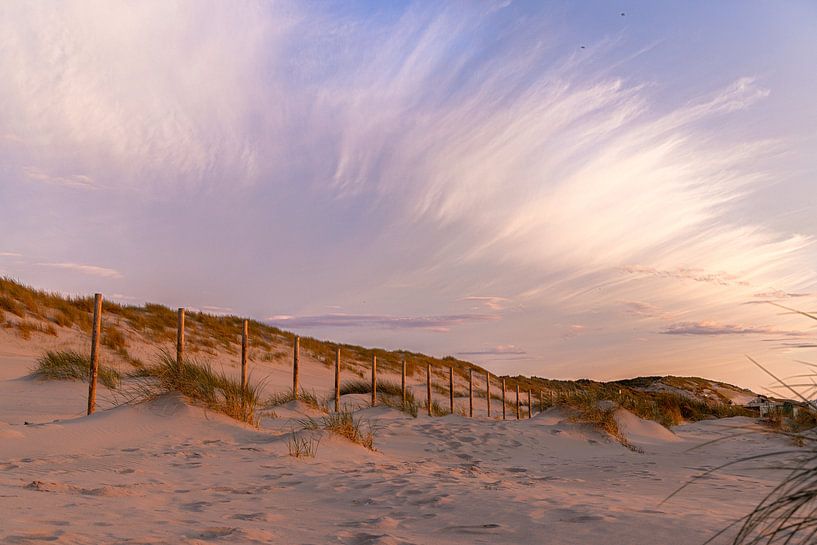 Sunset in the dunes by Piet Hein Schuijff