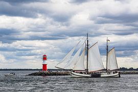 Segelschiffe auf der Ostsee während der Hanse Sail in Rostock