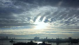 Anschluss 001 von Starworks / Lien van der Star