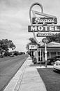 Supai Motel langs de Route 66 van Loek van de Loo thumbnail