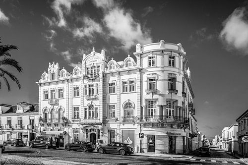 Grand Hotel Guadiana in Vila Real de Santo António (zwart-wit) van Fotografie Jeronimo