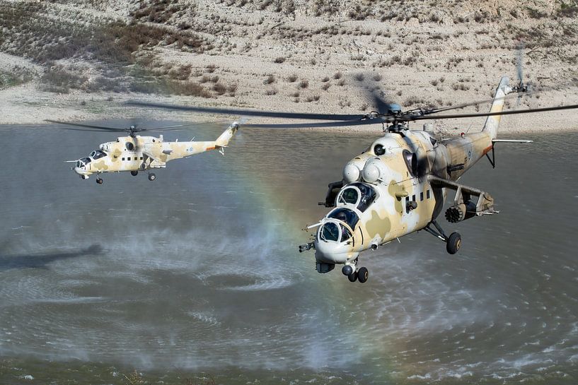 Zypern Luftwaffe Mi-35P Hind von Dirk Jan de Ridder - Ridder Aero Media
