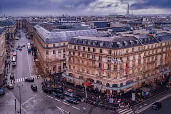 Une journée pluvieuse à Paris