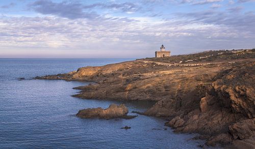 S'Panoramisch uitzicht op de vuurtoren van Arenella, Catalonië