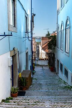 Een doorkijkje in Lissabon van Roosmarijn Jongstra